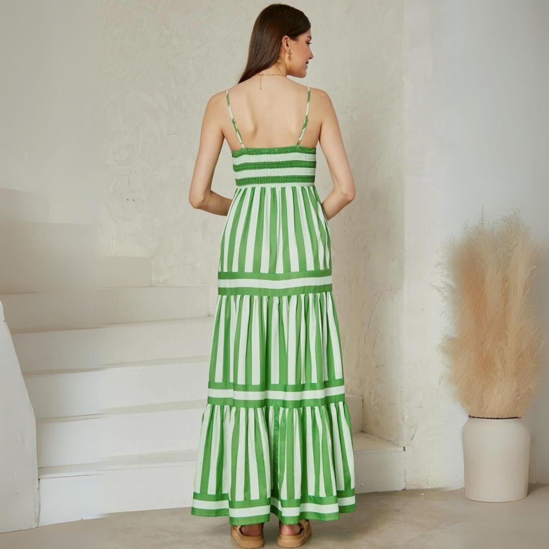 Julya - Elegant Striped Dress