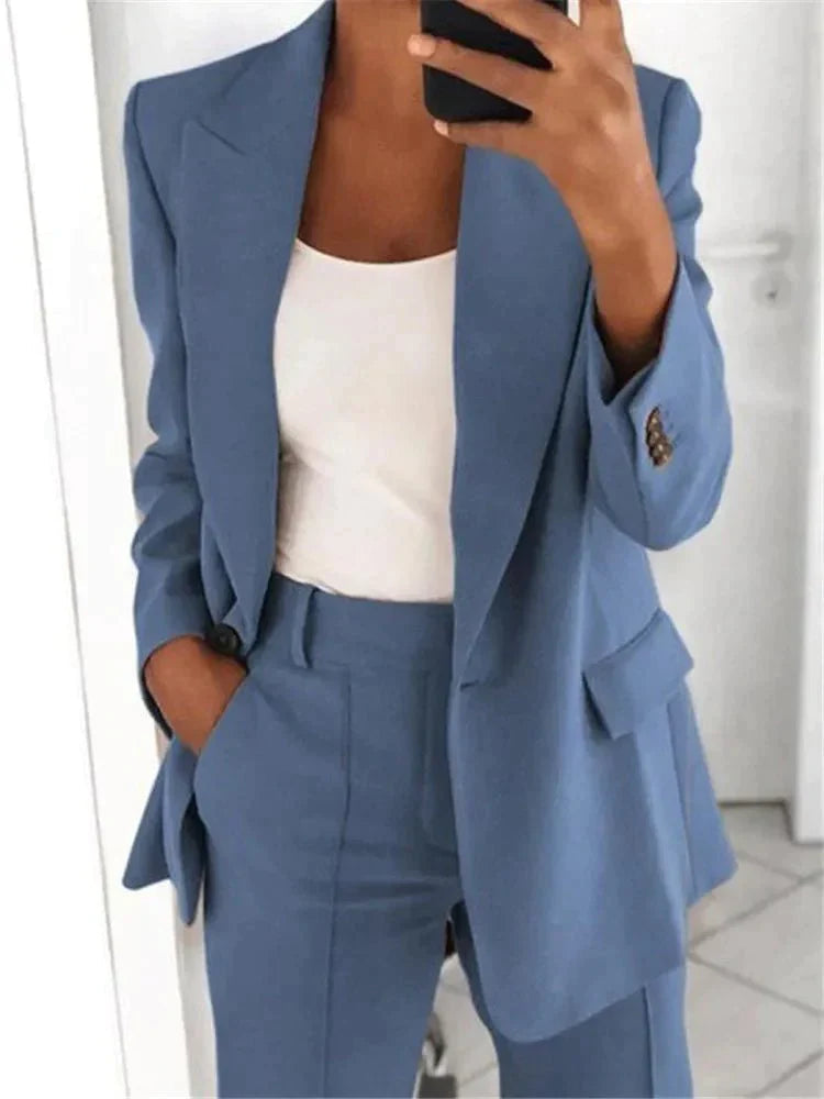 Marilyn - Stylish Ladies Blazer Suit