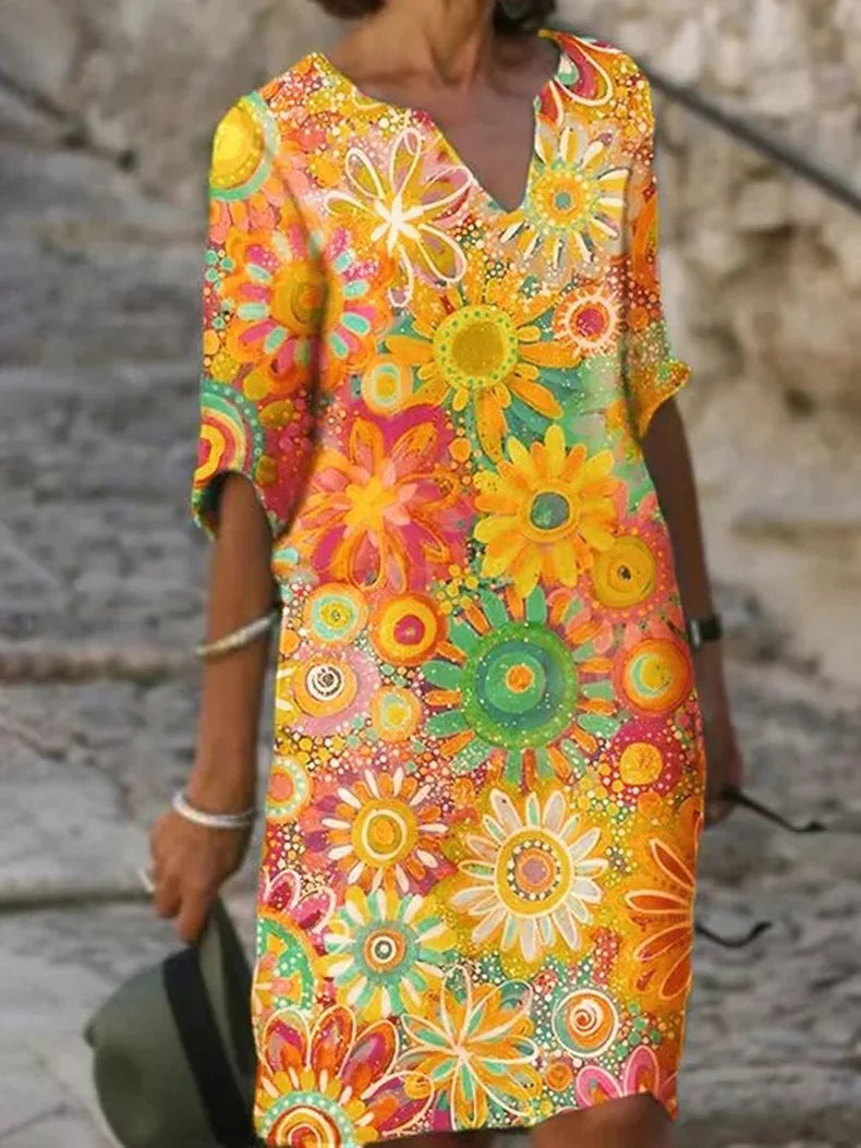 Lilly - Floral dress with V-neck