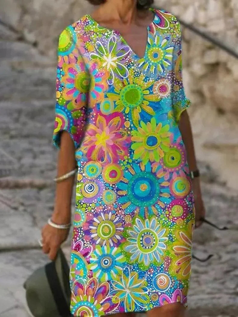 Lilly - Floral dress with V-neck